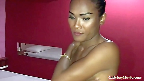 Asian babe in tight shorts shows me very good face and anal sex