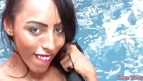 Adrielhy bronze solo video with sexy body and big tits